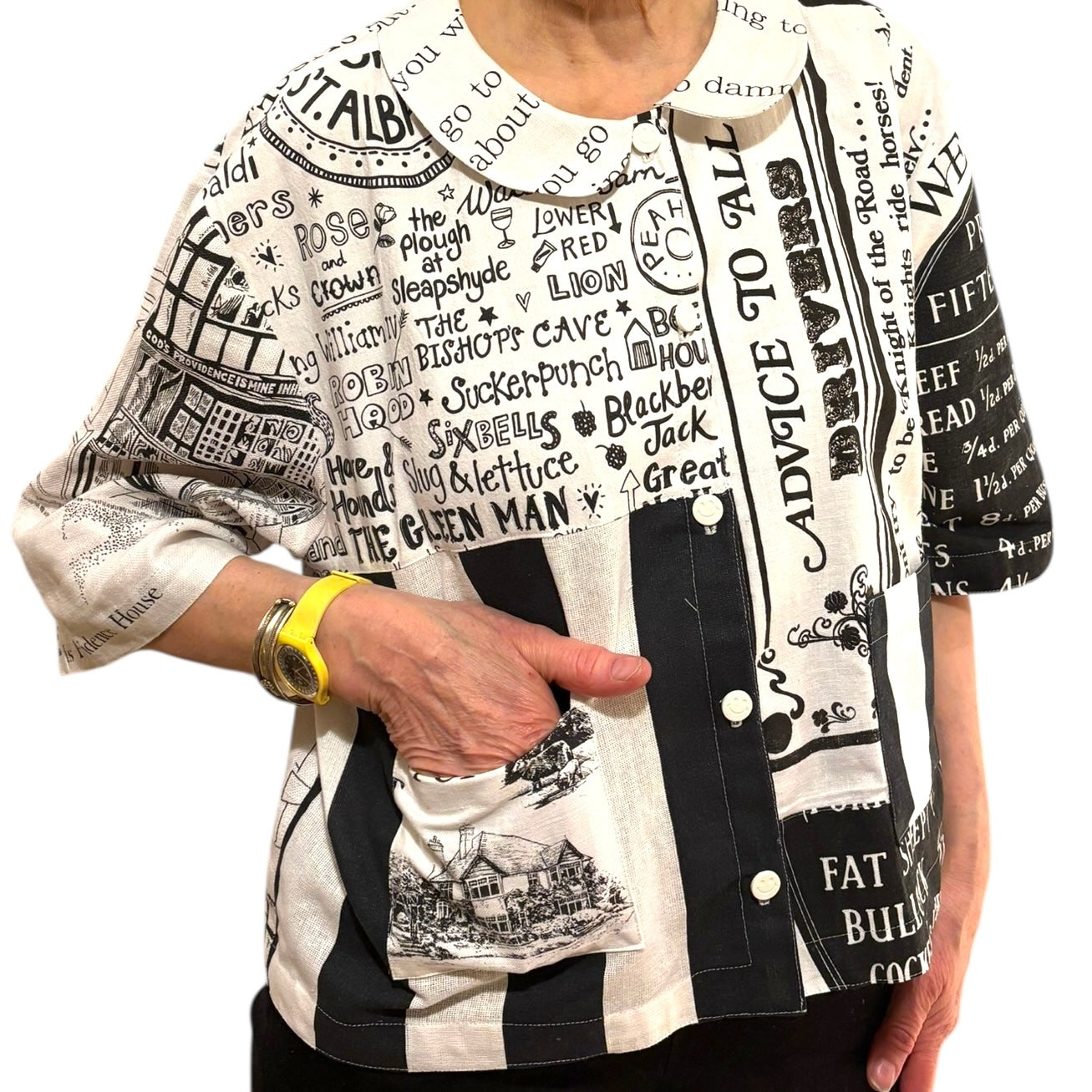 One size Tea-shirt - The Black ‘n White one!