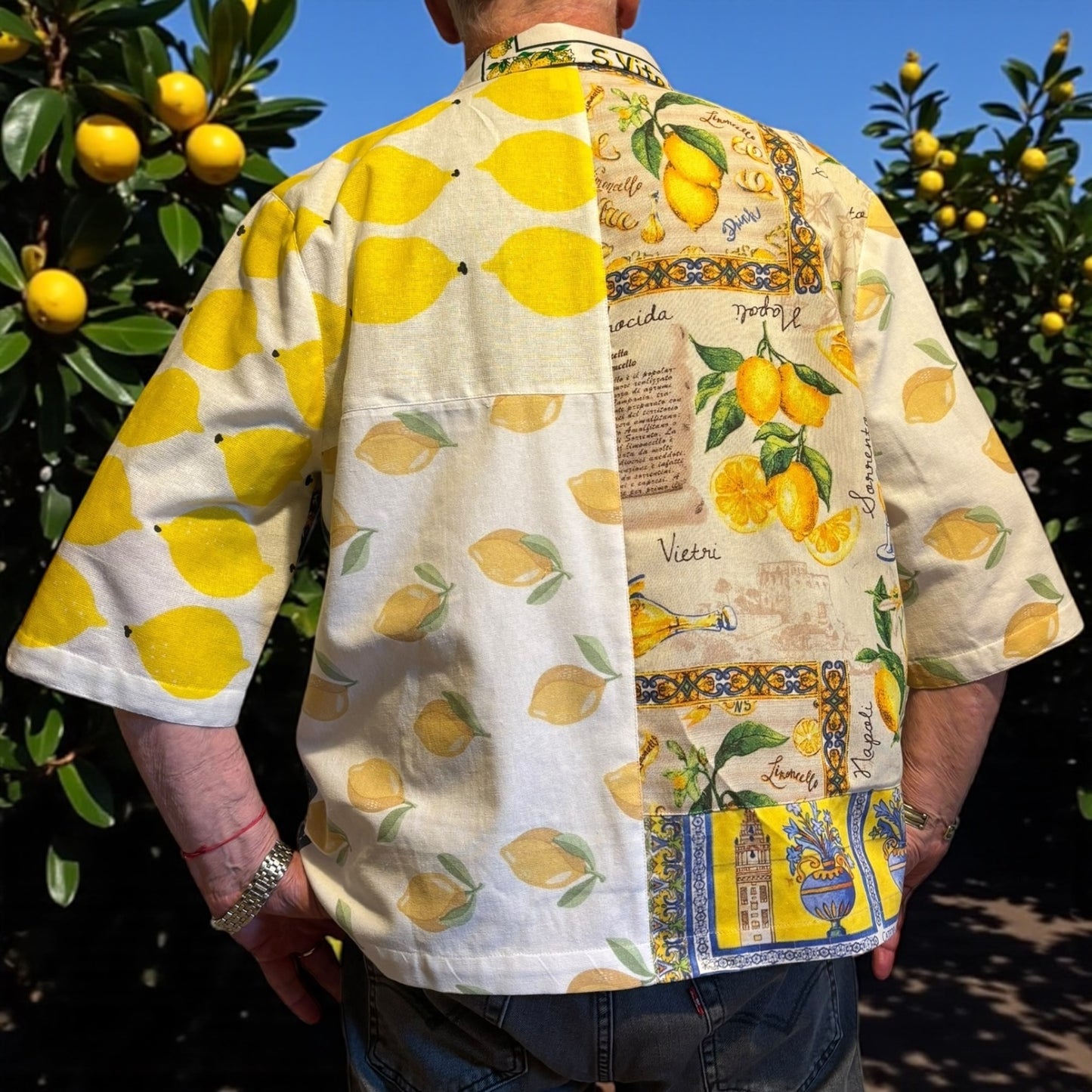 UNISEX styled tea- shirt, Longer length and pointed collar - LEMONS!