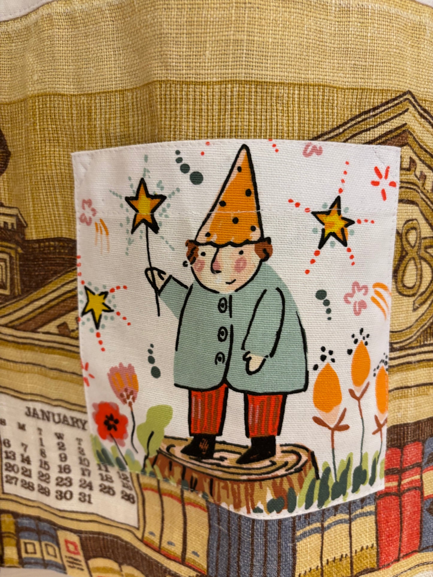 One size tea-shirt - “Saily boat and elves”