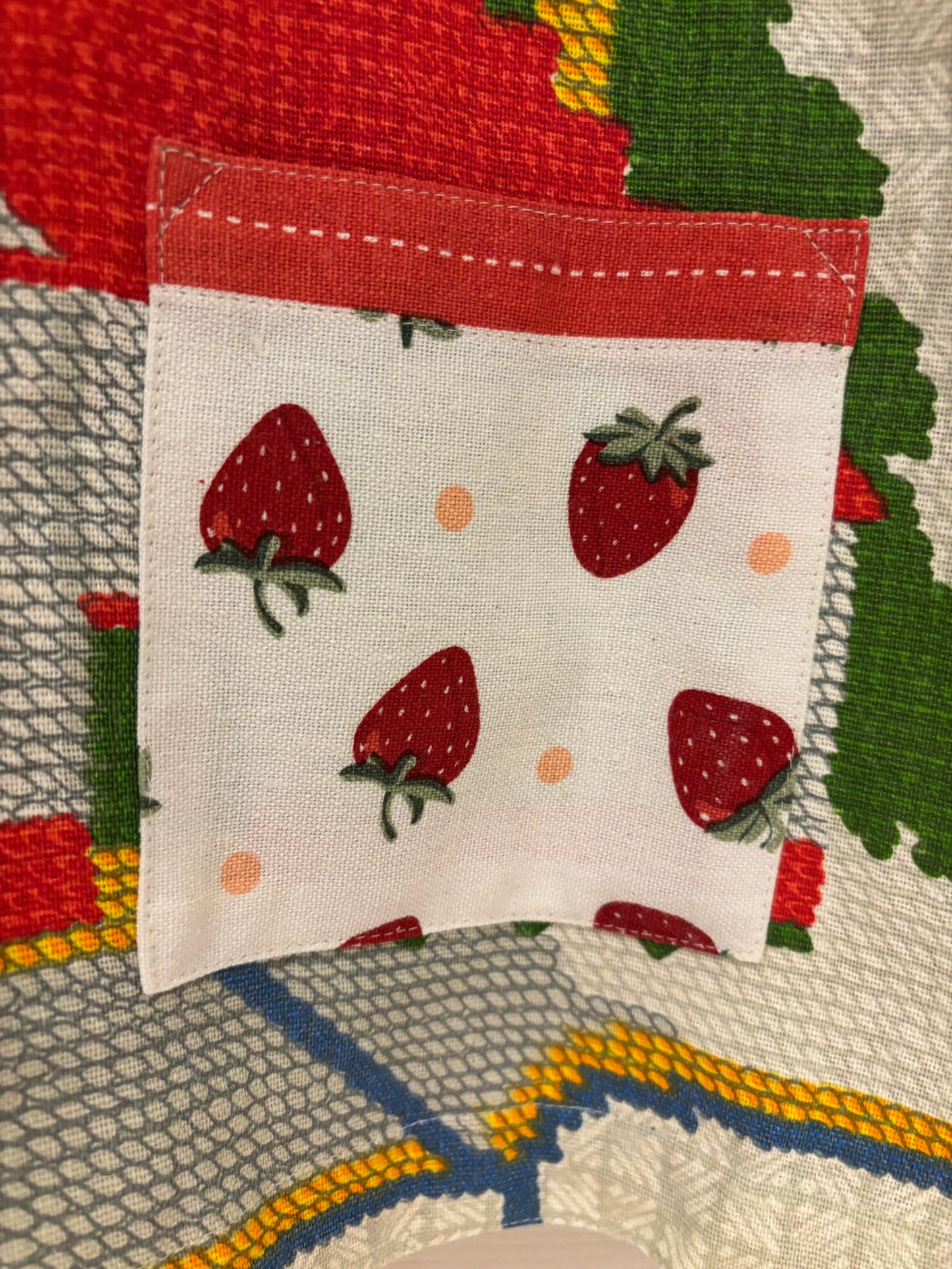 One size tea-shirt “Knights and flowers”