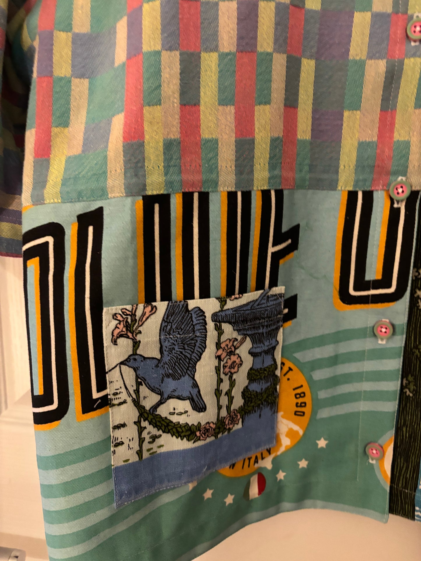 LONGER LENGTH Tea -shirt - Olive oil and patterns