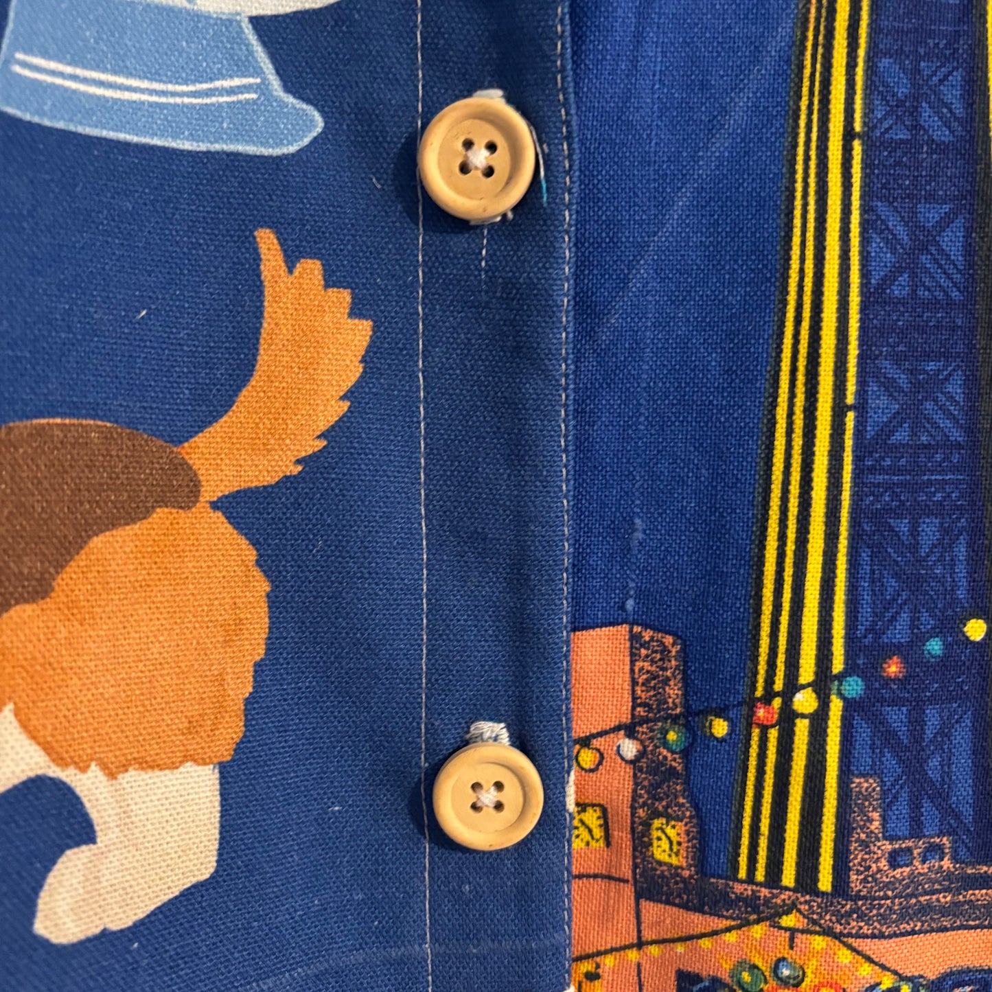 One size tea-shirt “Corgis and Blackpool tower”