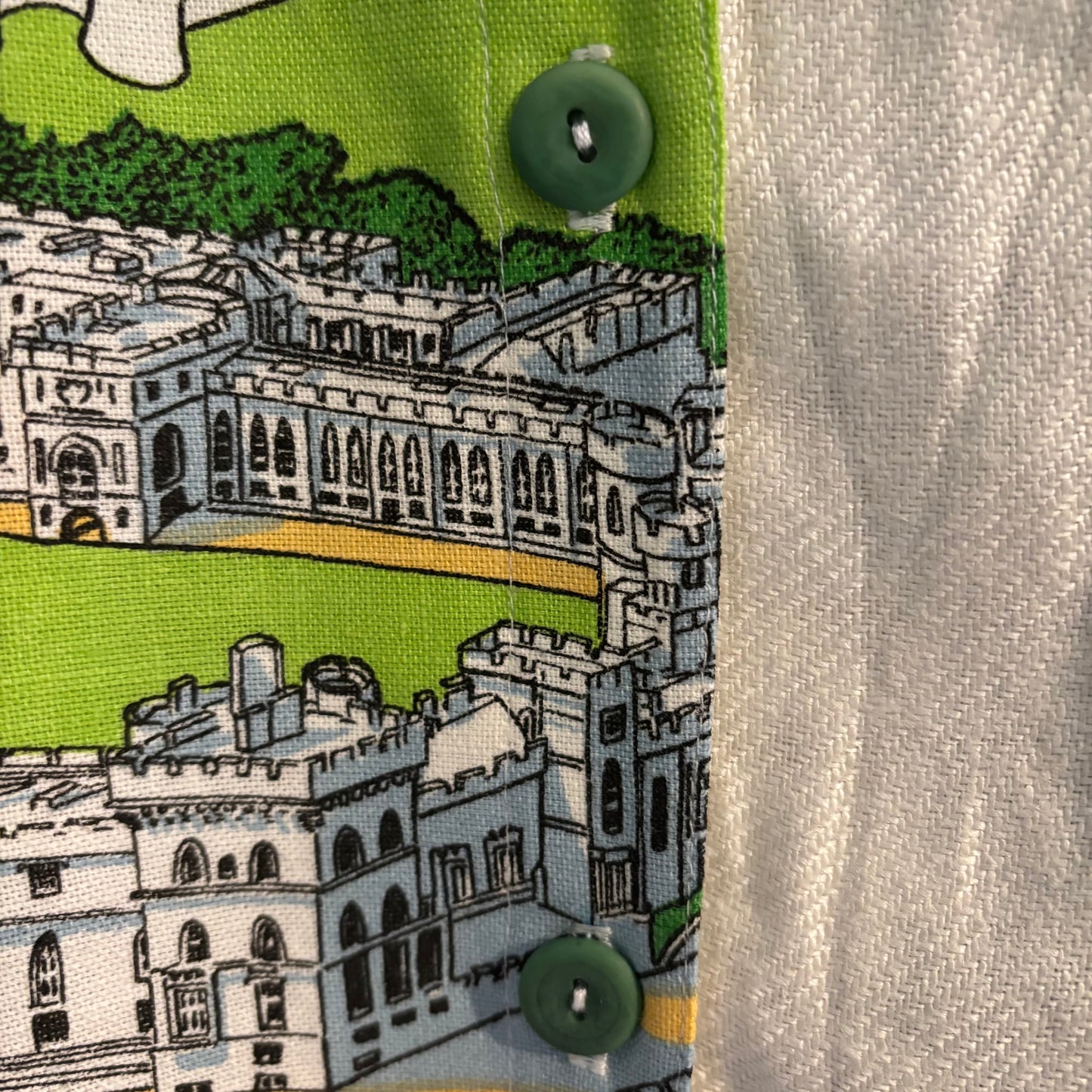 One size tea-shirt “Souvenir“