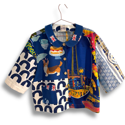 One size tea-shirt “Corgis and Blackpool tower”