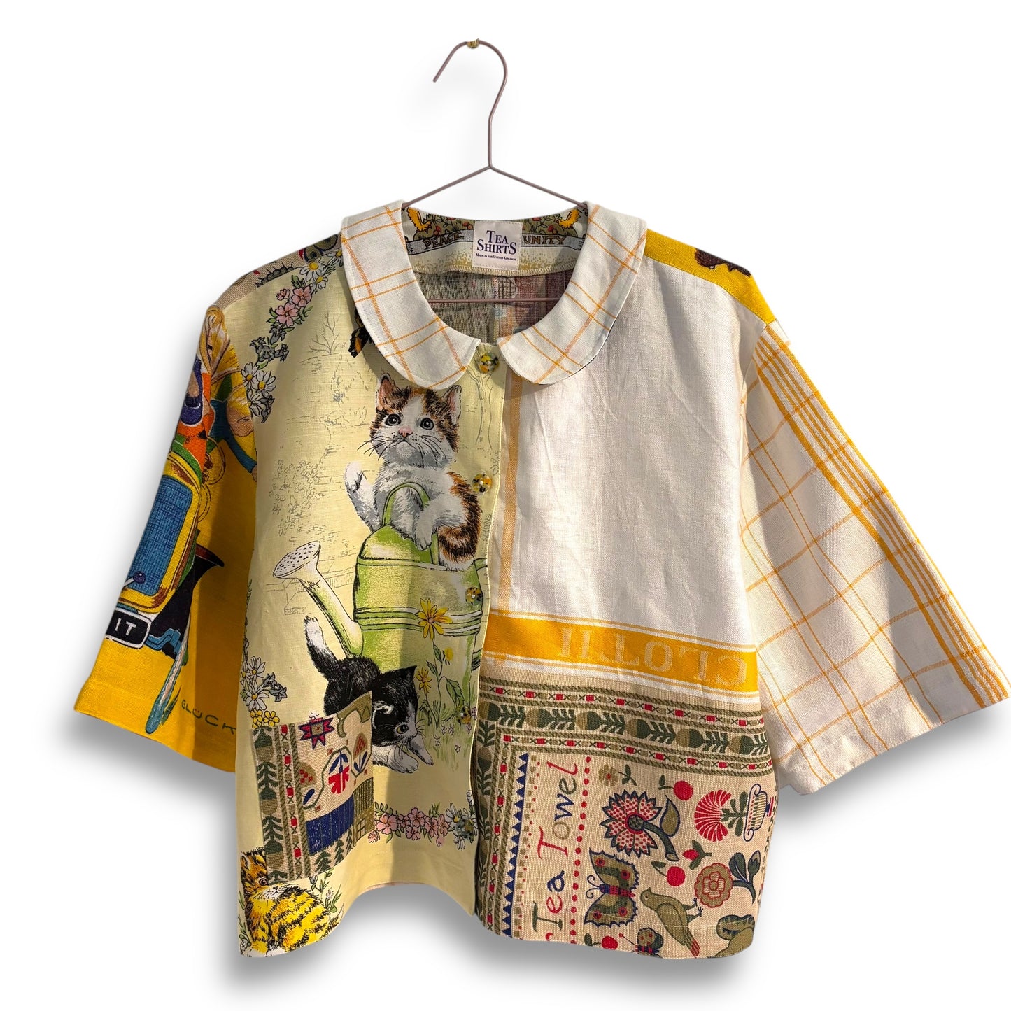 One size tea-shirt “Kittens on V.E. Day”