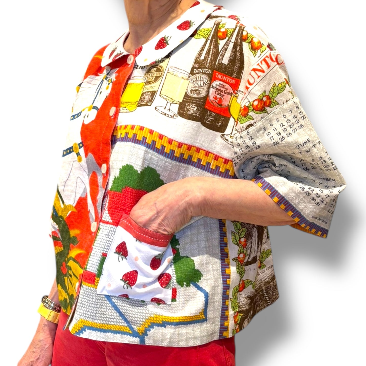 One size tea-shirt “Knights and flowers”